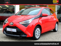 Toyota Aygo - 1.0 VVT-i 72pk | Airco | Bluetooth | Parksensoren achter