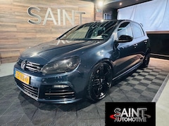 Volkswagen Golf - 2.0 R 4-Motion