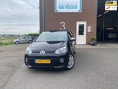 Volkswagen Up! - 1.0 high up Black Up / Pdc / Cruise / Navi