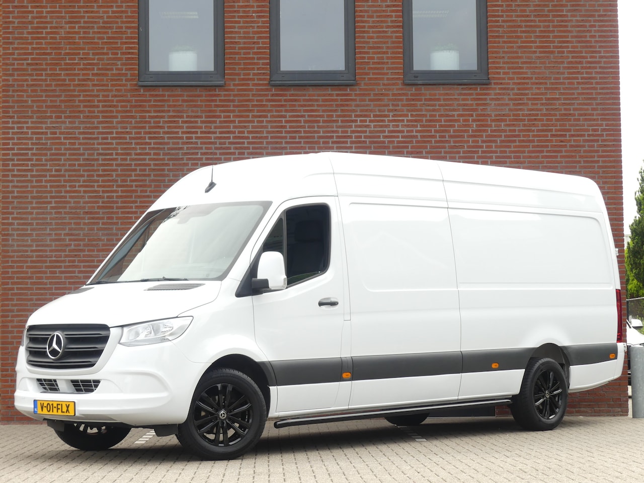 Mercedes-Benz Sprinter - 317 CDI Automaat Camera/Airco/Cruise control - AutoWereld.nl