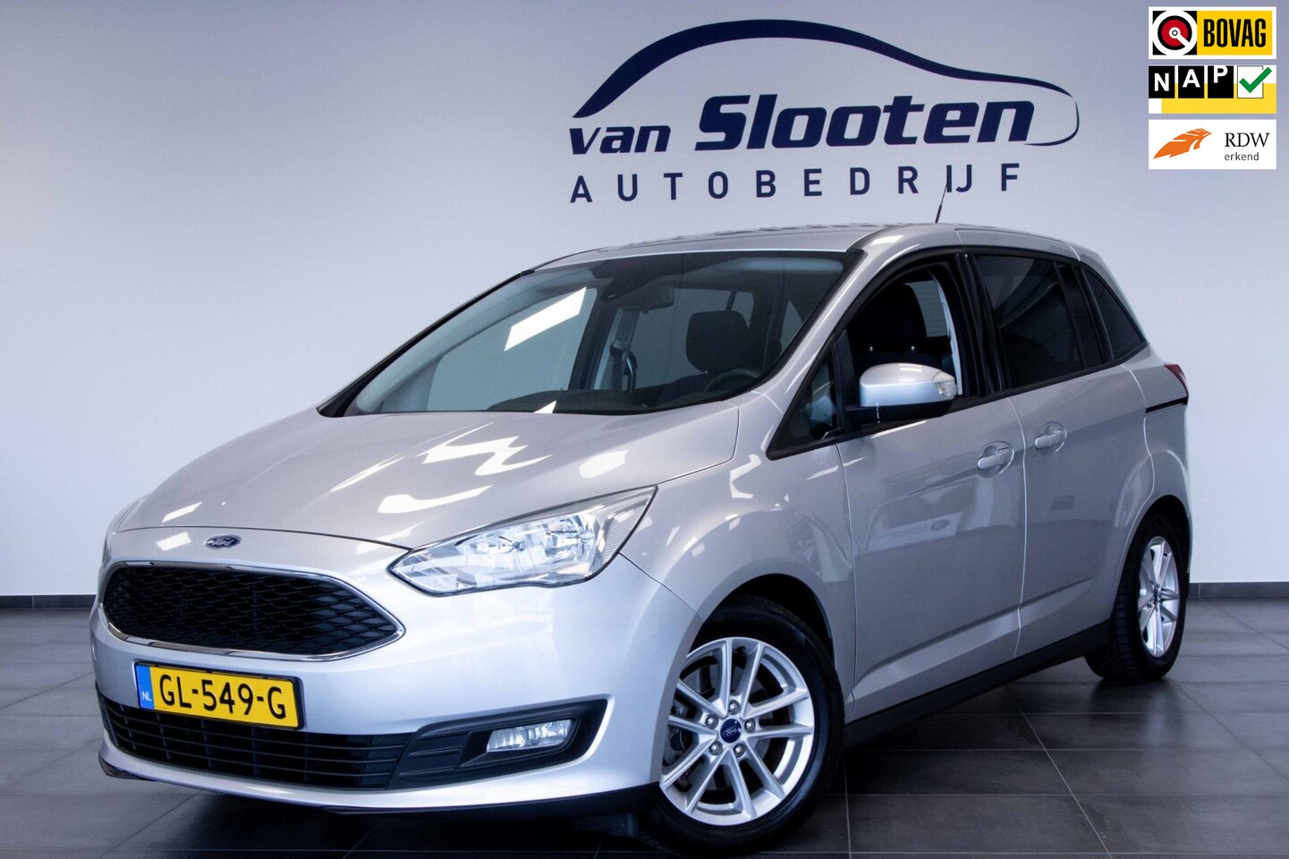 Ford Grand C-Max - 1.0 Trend 7persoons | Navi | Alu.Velgen | Trekhaak - AutoWereld.nl