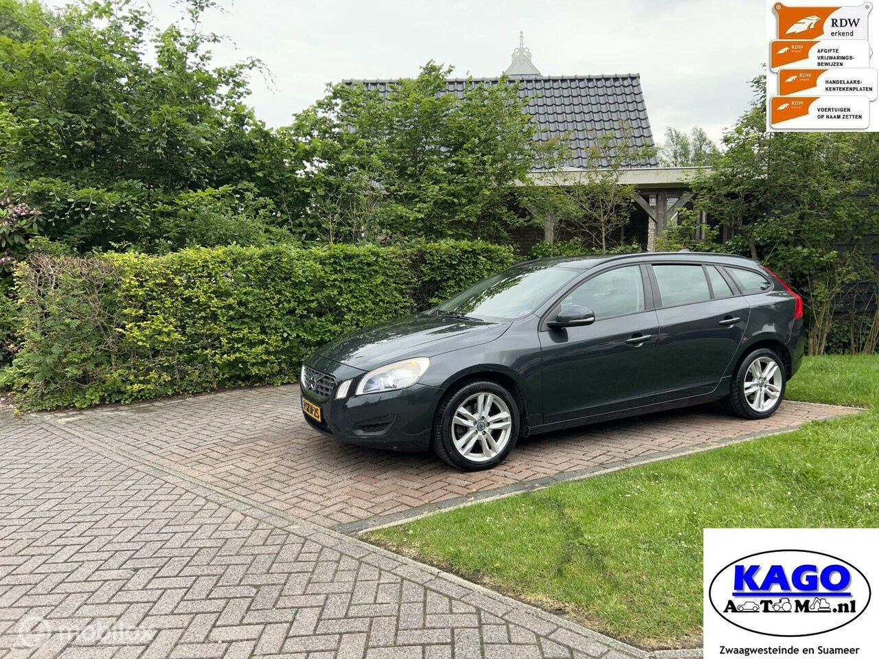 Volvo V60 - 1.6 D2 Momentum 1.6 D2 Momentum - AutoWereld.nl