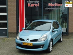 Renault Clio - 1.2 TCE Special Rip Curl *5 DEURS* *AIRCO