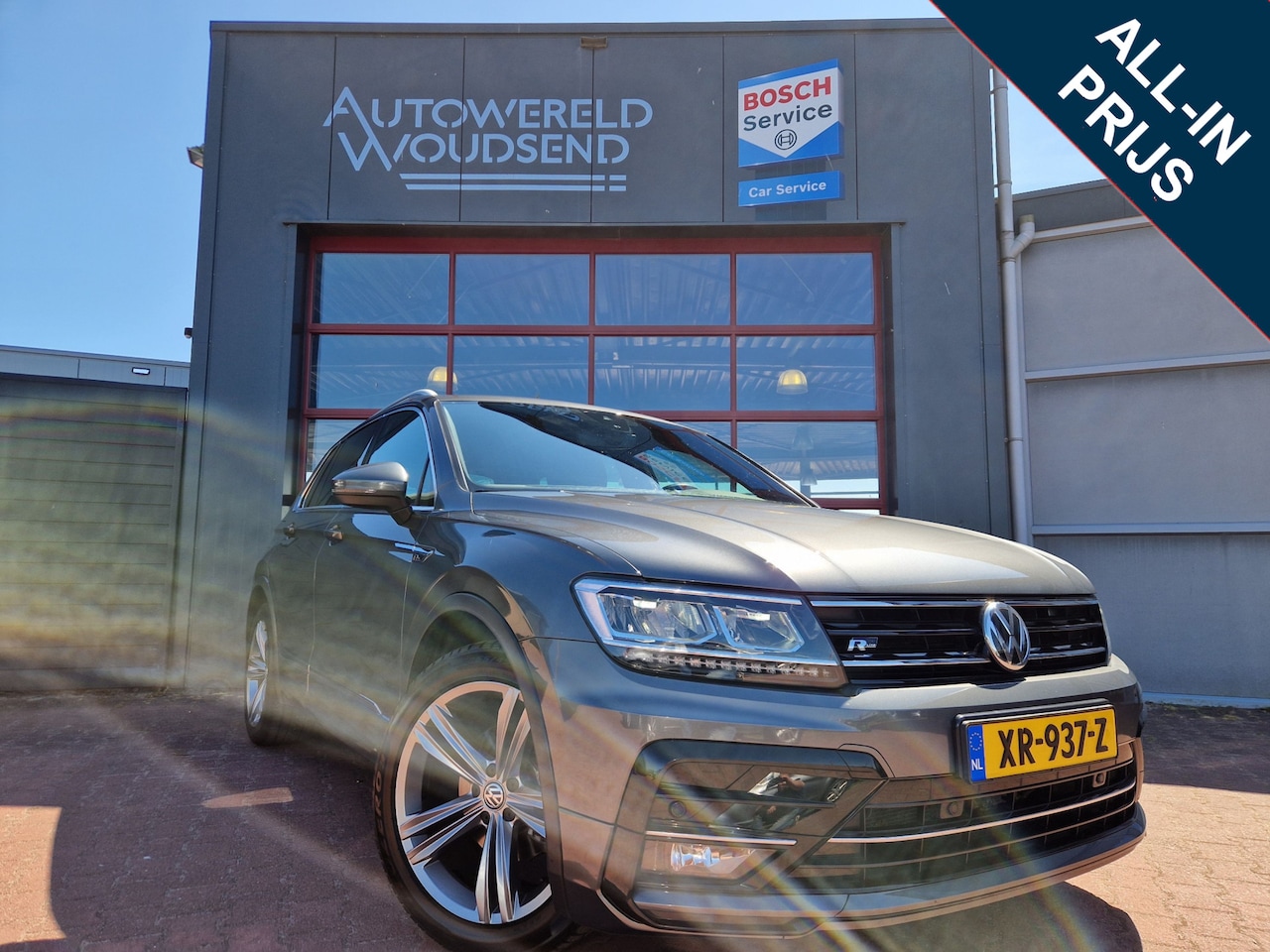 Volkswagen Tiguan - 1.5 TSI Comfortline Business R 12 MND BOVAG GAR | NAVI | ECC | ELEKTR. A. KLEP | - AutoWereld.nl