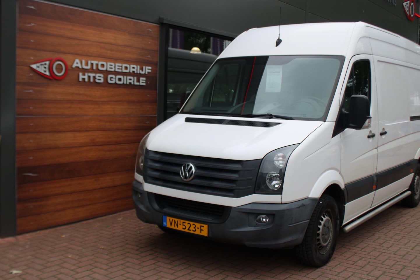 Volkswagen Crafter - 28 2.0 TDI L2H1 DC 28 2.0 TDI L2H1 DC - AutoWereld.nl