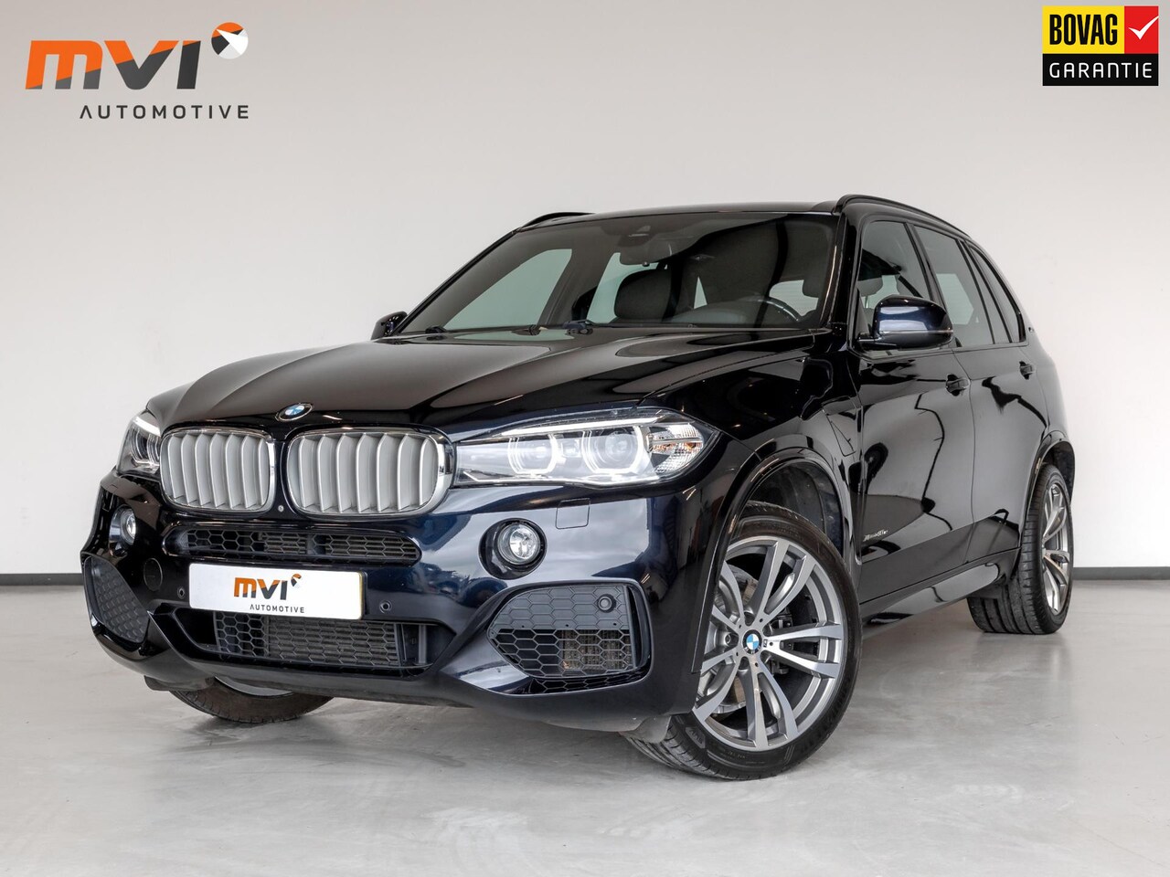 BMW X5 - XDrive40e High Executive M Pakket / 368pk / Trekhaak / Leder / Head-up / Memory - AutoWereld.nl