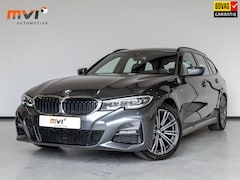 BMW 3-serie Touring - 318i M Pakket / 156pk / Leder / Side assist / Virtual Cockpit