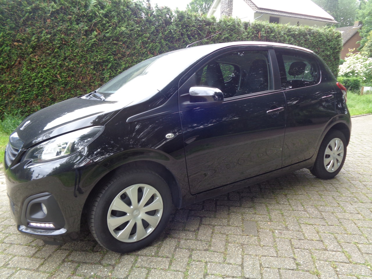 Peugeot 108 - 1.0 e-VTi Active 1.0 e-VTi Active - AutoWereld.nl