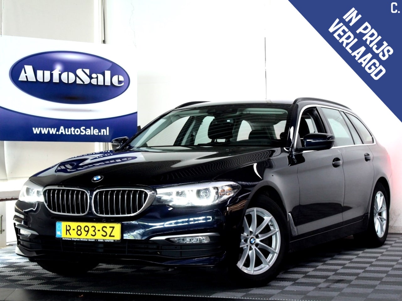 BMW 5-serie Touring - 520i Executive NAVI LED STOELVW CAMERA LED '18 - AutoWereld.nl