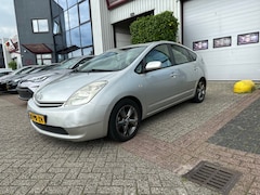 Toyota Prius - 1.5 VVT-i