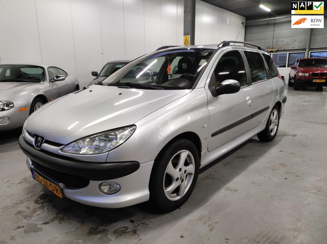 Peugeot 206 SW - 1.6-16V XS 1.6-16V XS - AutoWereld.nl