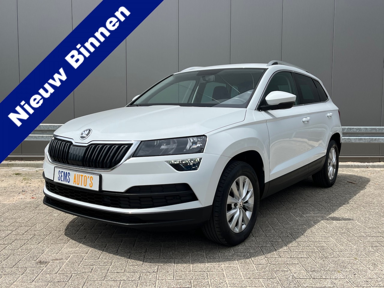 Skoda Karoq - 1.5 TSI ACT Ambition Navi / Trekhaak / NAP ! - AutoWereld.nl