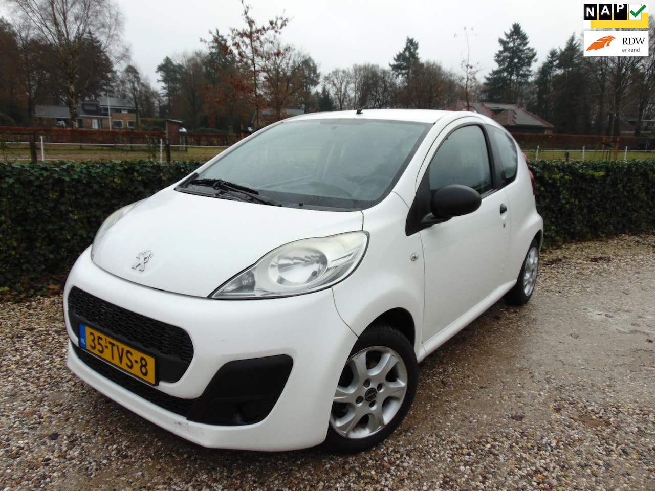 Peugeot 107 - 1.0 Access Accent 1.0 Access Accent , Airco / Stuurbekrachtiging / Lm Velgen. - AutoWereld.nl