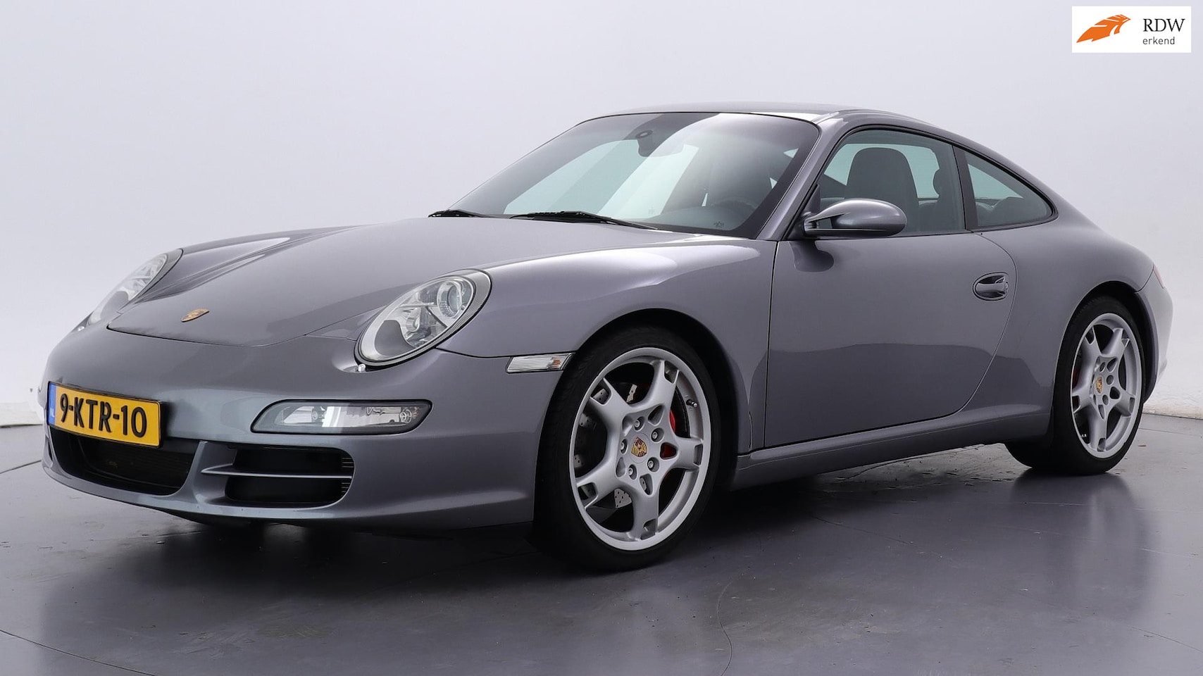 Porsche 911 - 3.8 Carrera S|Dealer & Specialist onderhouden| Zomer & Winterset - AutoWereld.nl