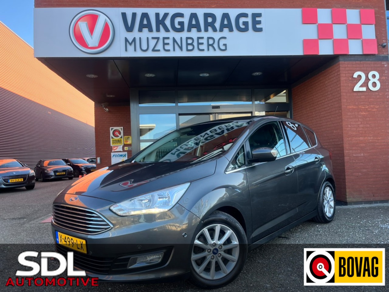 Ford C-Max - 1.5 Titanium // NAVI // CLIMA // CAMERA // PDC - AutoWereld.nl