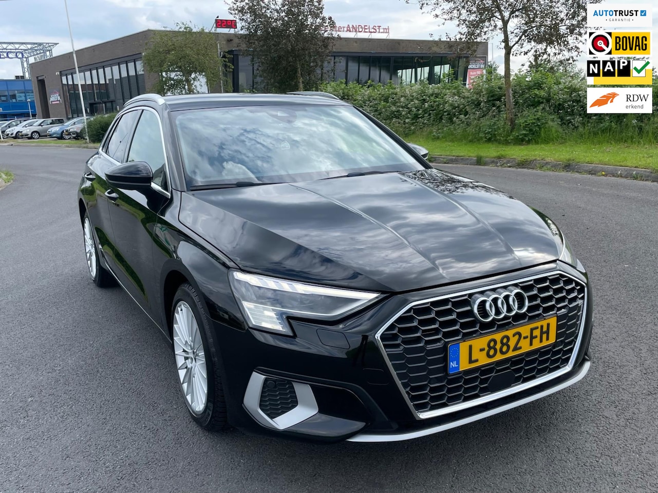 Audi A3 Sportback - 35 TFSI Business edition 35 TFSI Business edition, AUT, 150PK, 1E EIG, GEEN IMPORT, NAP, DEALER OH! - AutoWereld.nl