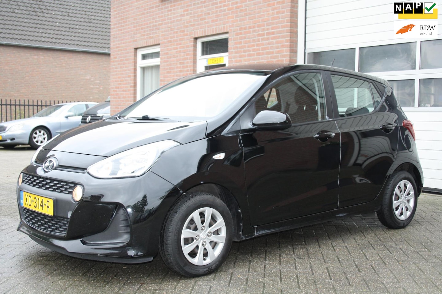 Hyundai i10 - 1.0i Comfort 5p.airco.cruise control.electr.ramen.dealeronderhouden - AutoWereld.nl