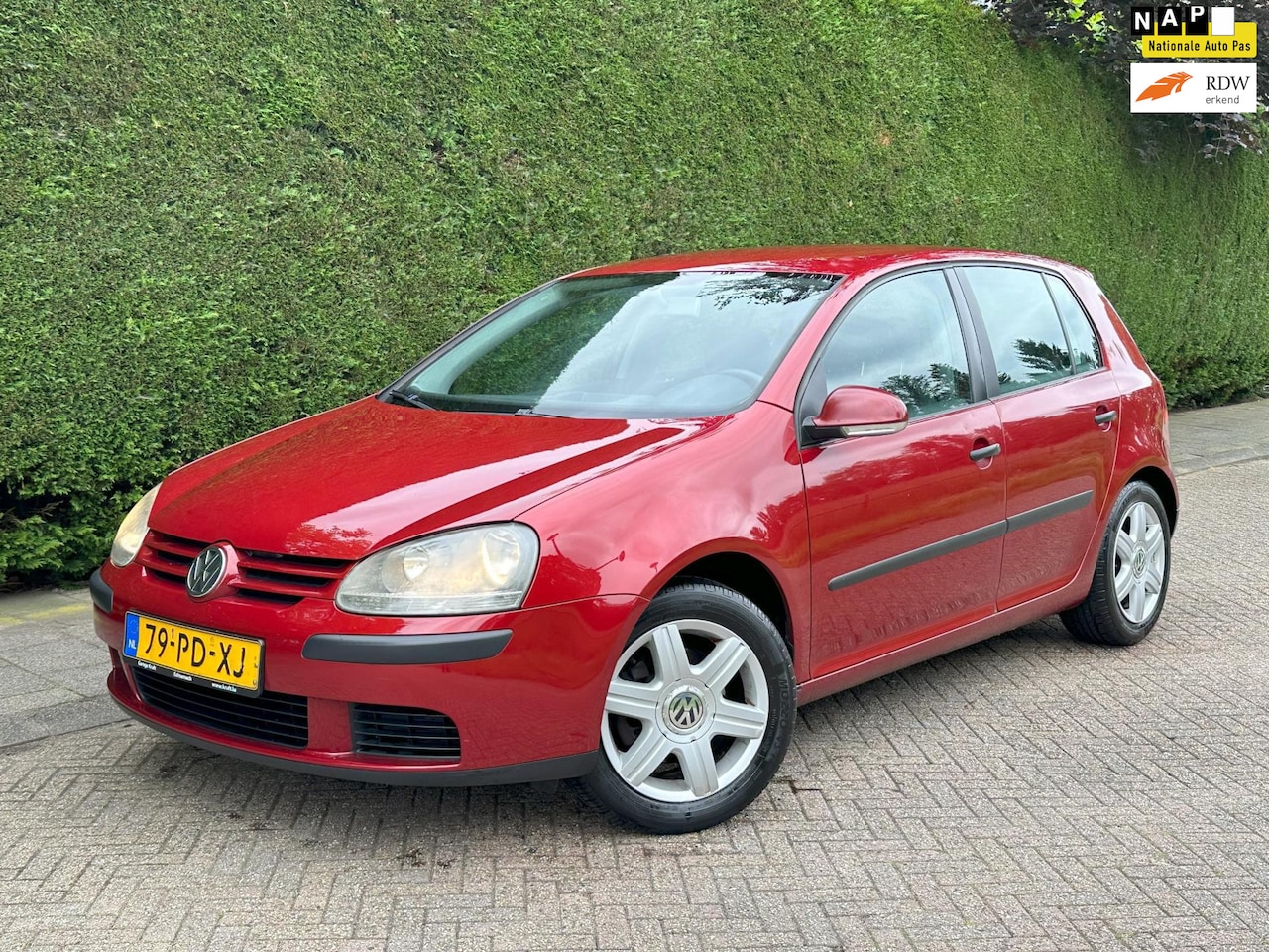 Volkswagen Golf - 1.6 FSI /AIRCO/CRUISE/6BAK/RIJDTGOED!/ - AutoWereld.nl