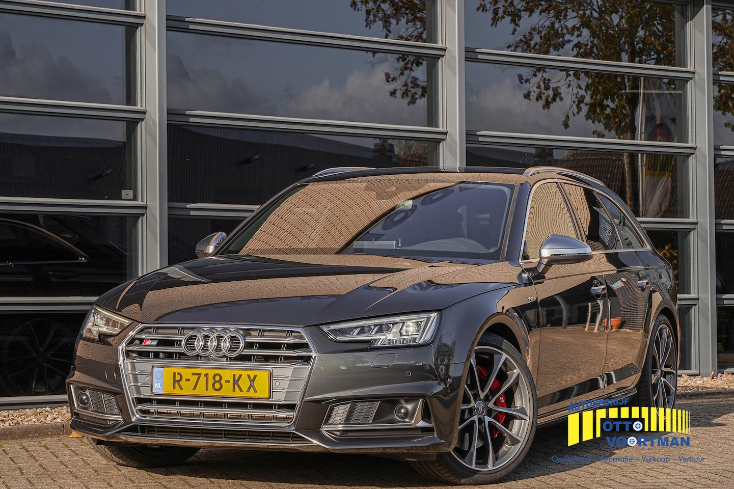 Audi S4 - Avant A4 quattro Pro Line Plus Ingetogen | Sportief | Elegant| - AutoWereld.nl