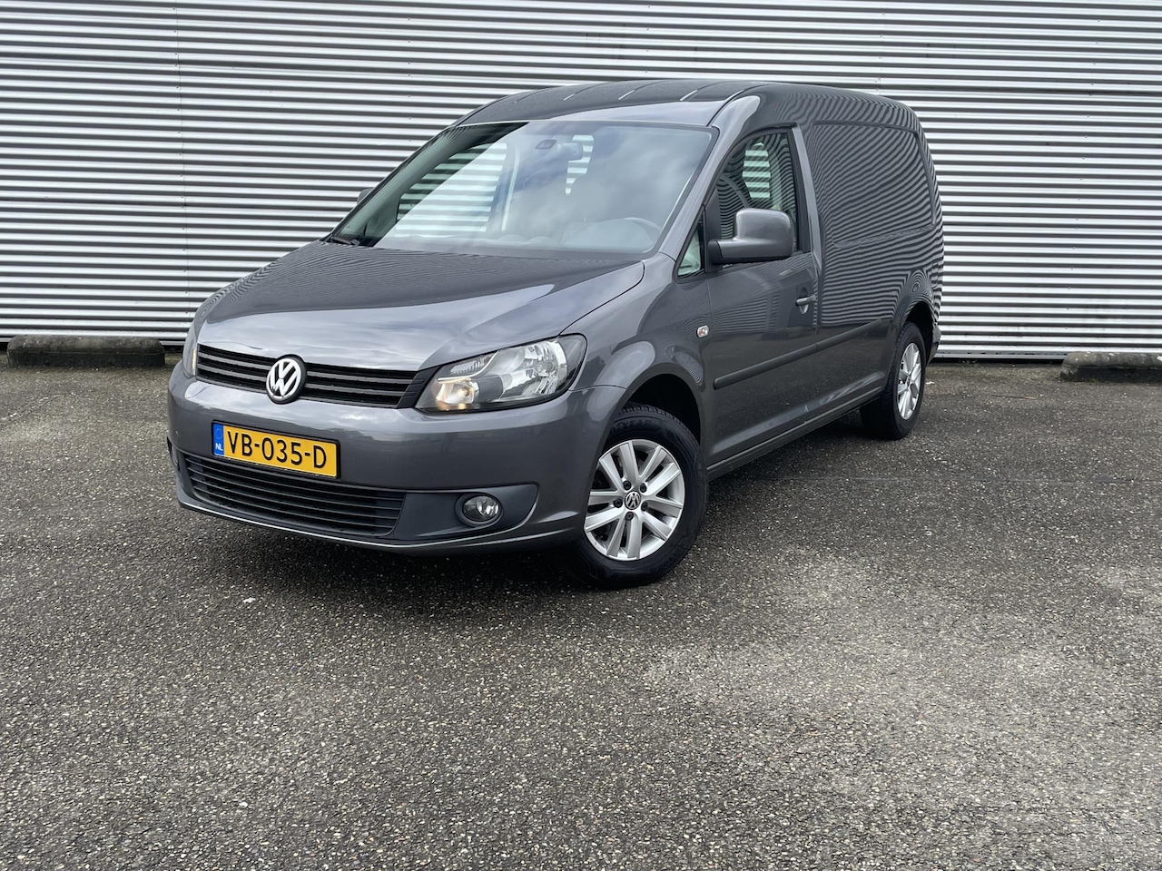 Volkswagen Caddy Maxi - 1.6 TDI Airco navi marge auto - AutoWereld.nl