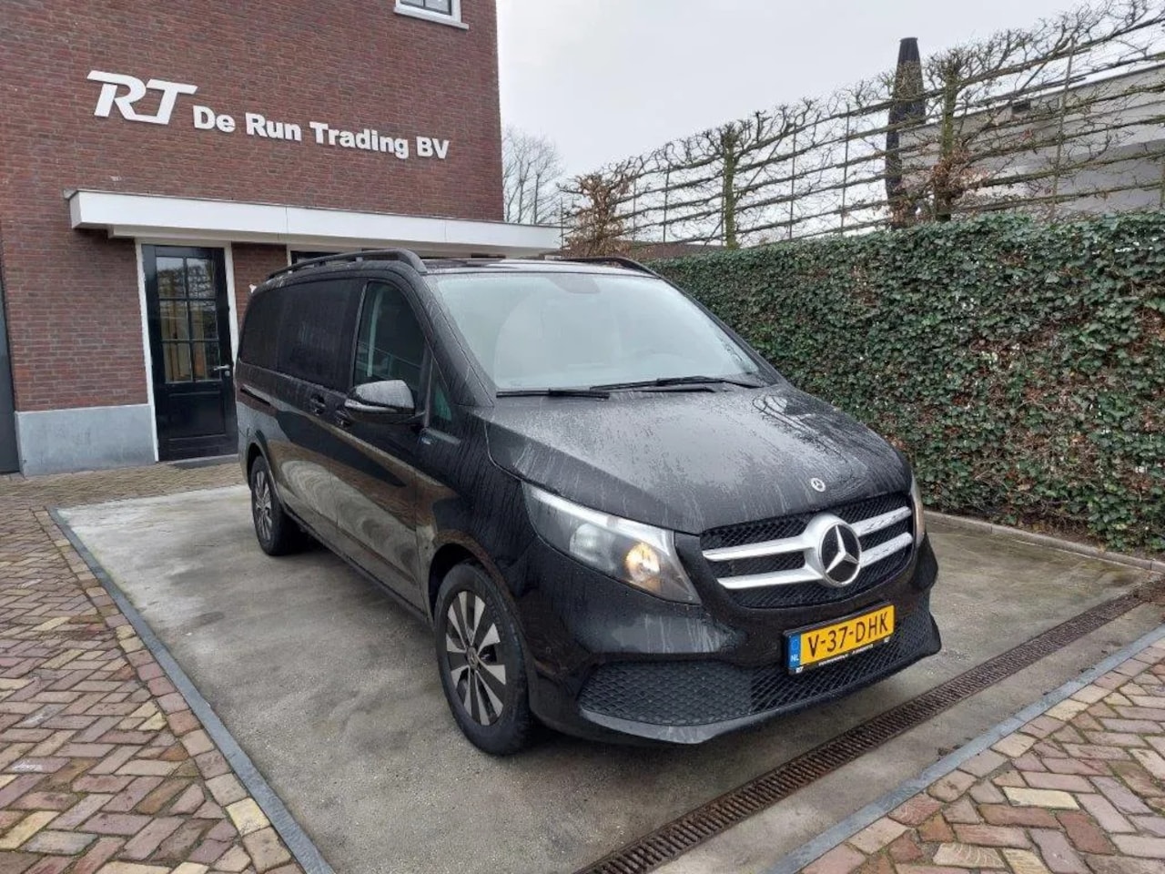 Mercedes-Benz V-klasse - 220 Dub. Cab./ L2 / 5 pers - AutoWereld.nl