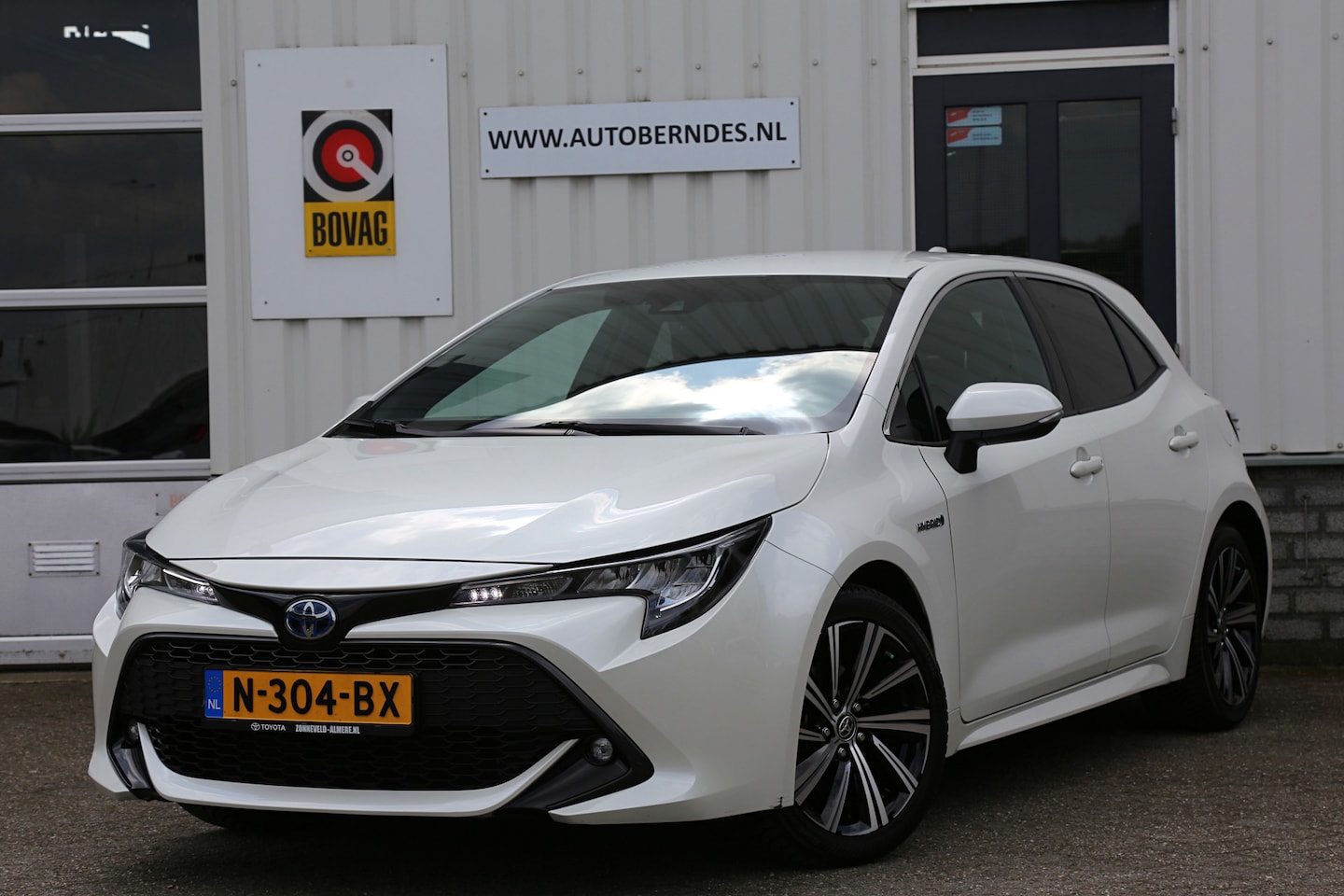 Toyota Corolla - 1.8 Hybrid Comfort Aut.*Fabrieksgarantie t/m 09-2025!*NL-Auto*Perfect Toyota Onderh.*Afnee - AutoWereld.nl