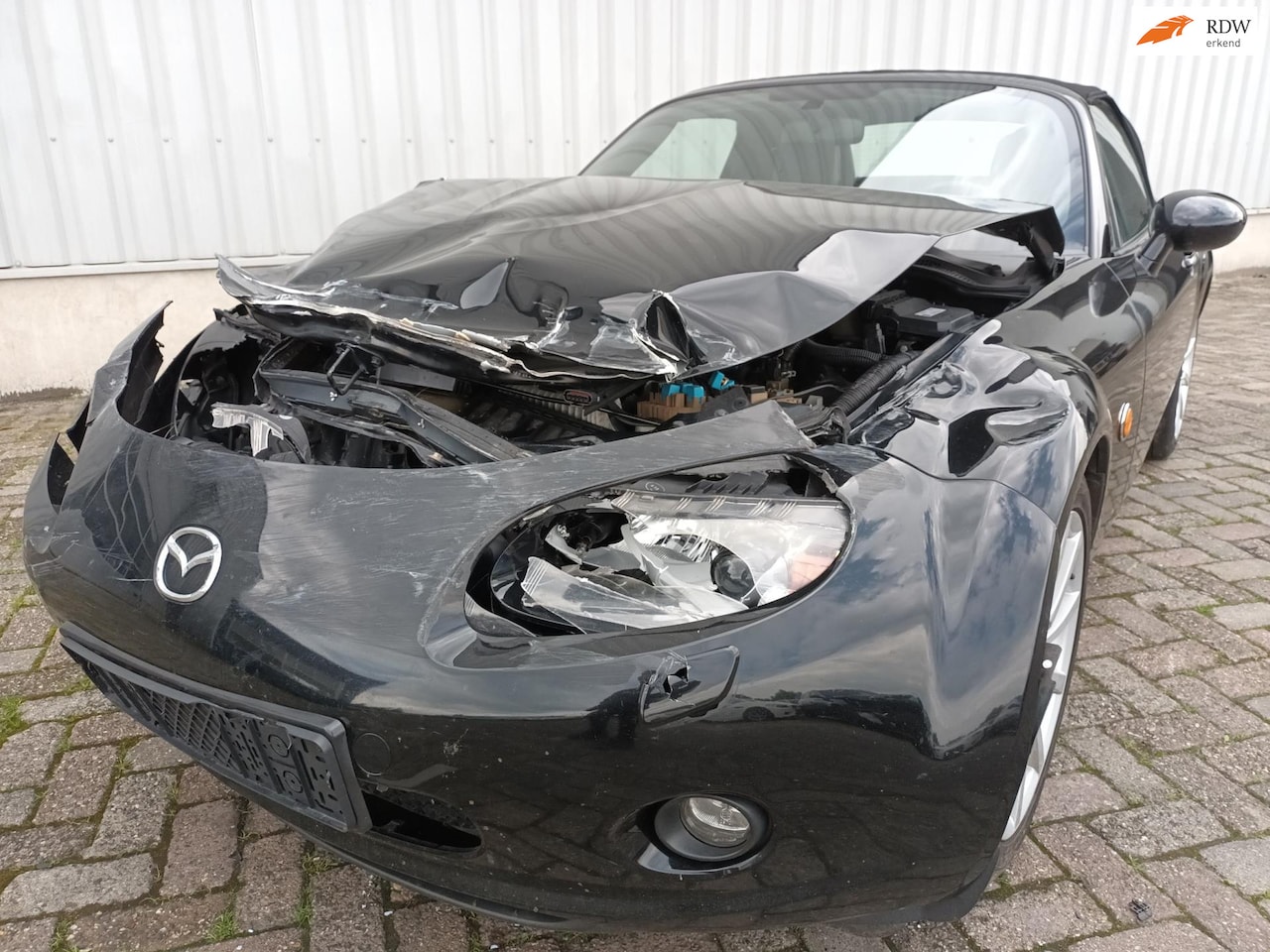 Mazda MX-5 - 2.0 S-VT Touring SCHADEAUTO!! - AutoWereld.nl