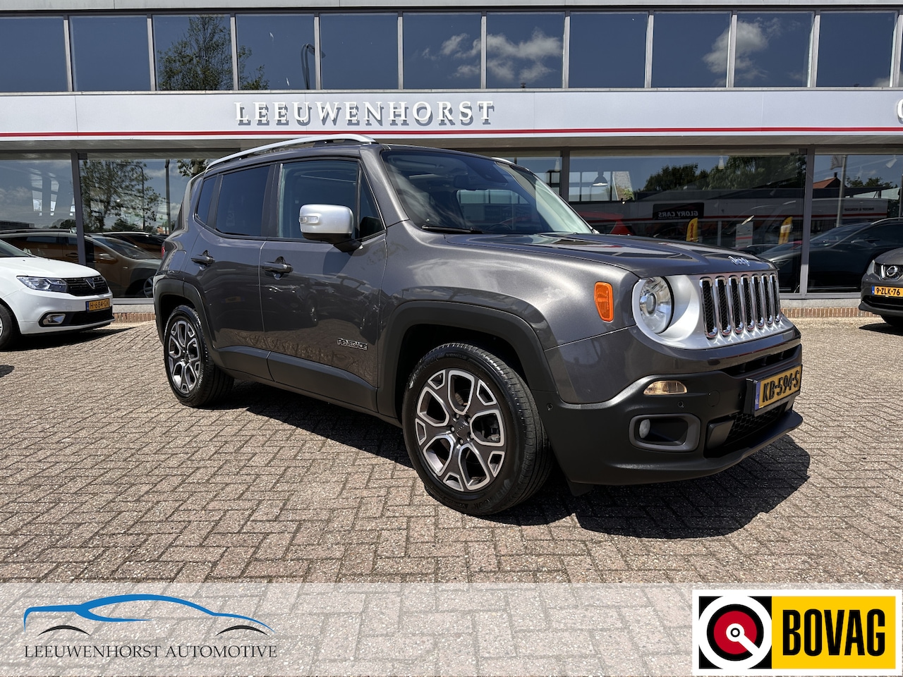 Jeep Renegade - 1.4 MultiAir Limited 1.4 MultiAir Limited, AUTOMAAT, panodak, clima, cruise, 2x PDC, NL-dealerauto - AutoWereld.nl