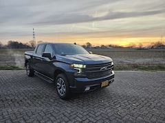 Chevrolet Silverado - Crew Cab V8 5,3 Ltr RST uitvoering