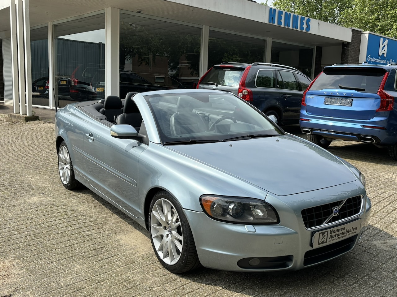 Volvo C70 Convertible - 2.5 T5 Summum 2.5 T5 Summum - AutoWereld.nl