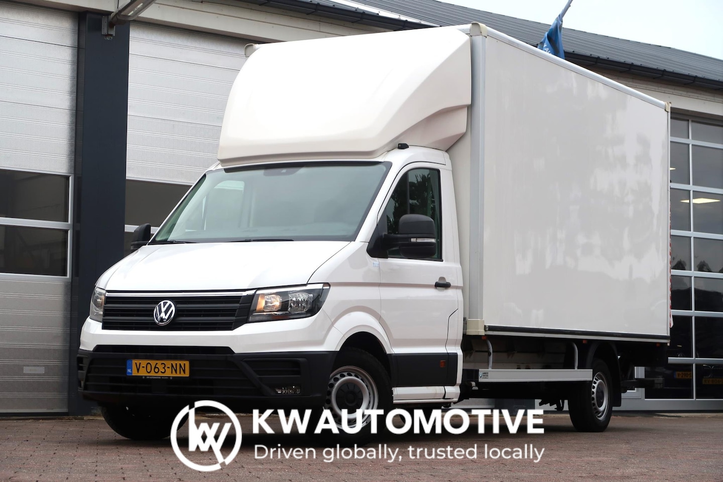 Volkswagen Crafter - 35 2.0 TDI LAADKLEP/ AIRCO/ CRUISE - AutoWereld.nl