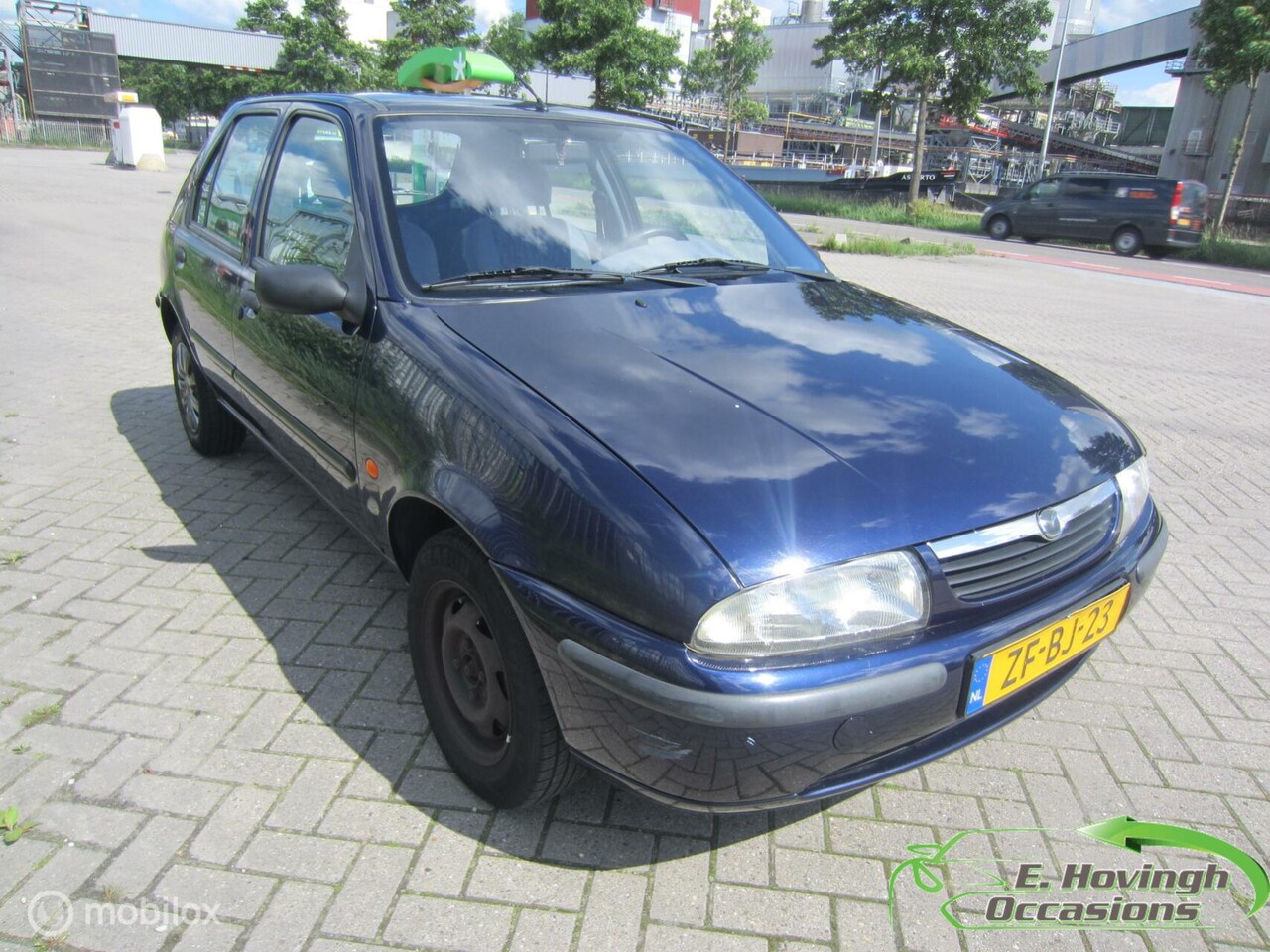 Mazda 121 - 1.25i GLX 1.25i GLX - AutoWereld.nl