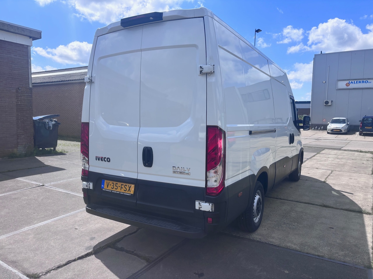 Iveco Daily - 35S14V 2.3 352 H2 AHG 3500 kg!