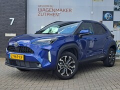 Toyota Yaris Cross - Hybrid 115 First Edition Automaat I MET VERNIEUWDE ACCU I STILLER IN GEBRUIK I