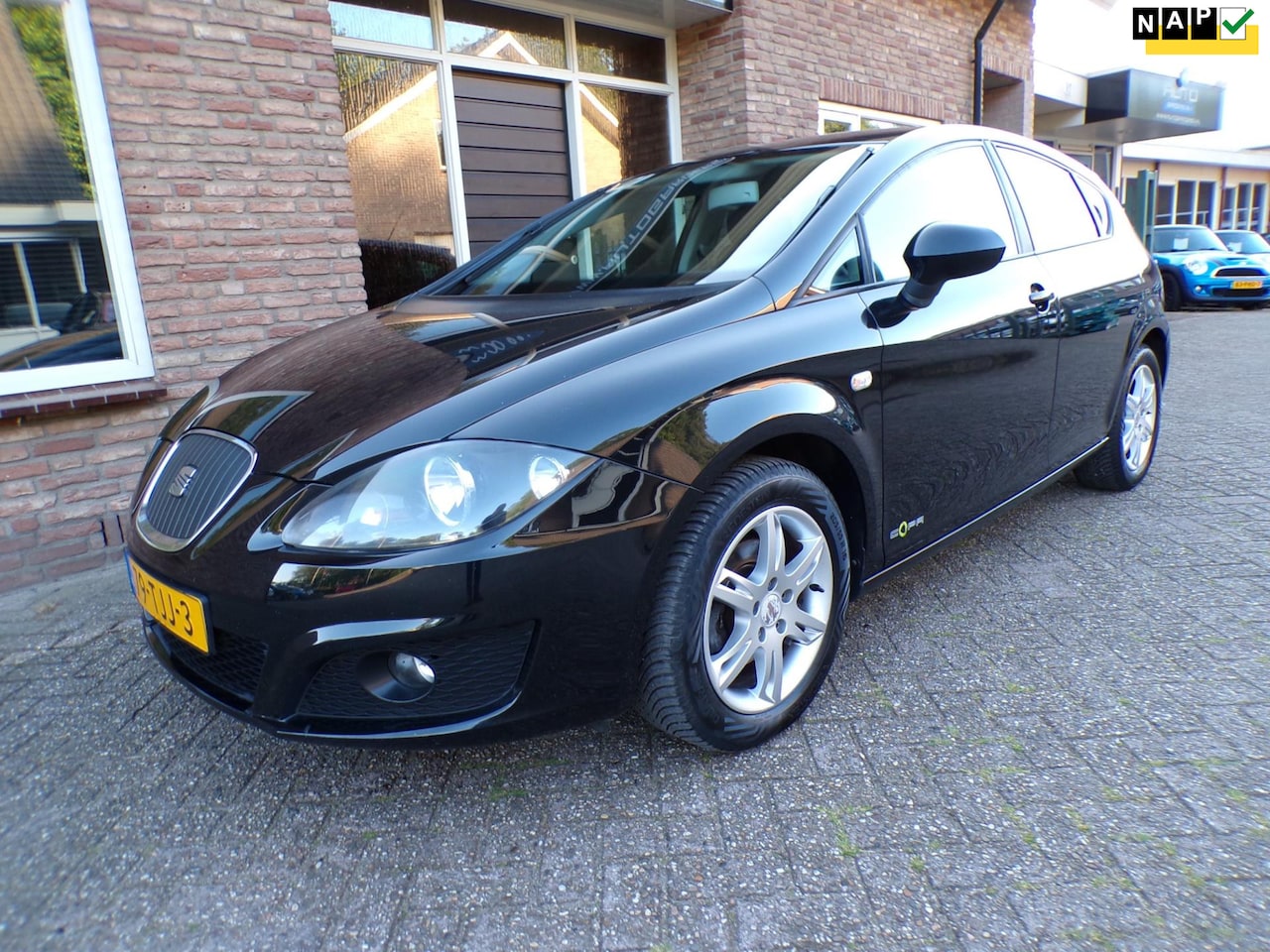 Seat Leon - 1.6 TDI Ecomotive Businessline COPA 1.6 TDI Ecomotive Businessline COPA - AutoWereld.nl