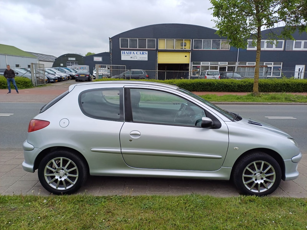 Peugeot 206 - 1.4 Forever -(Met nieuwe APK mogelijk) - AutoWereld.nl