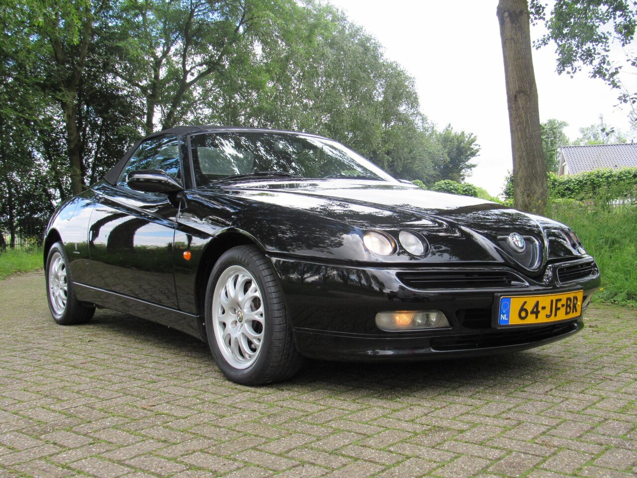 Alfa Romeo Spider - 2.0-16V T.Spark L 2.0-16V T.Spark L - AutoWereld.nl