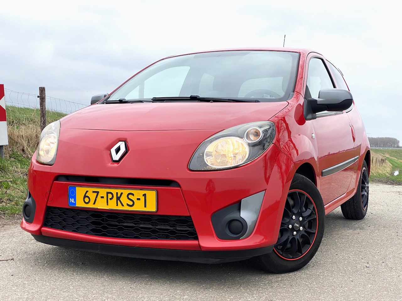 Renault Twingo - 1.5 dCi Collection |Airco|Cruise|Sportpakket|APK 01-2025 - AutoWereld.nl