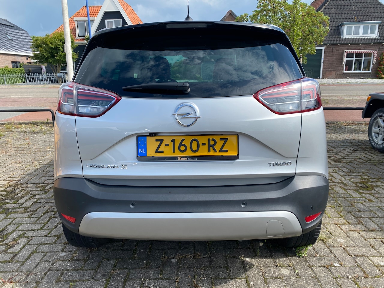 Opel Crossland X - 1.2 Turbo Innovation Navigate Camera