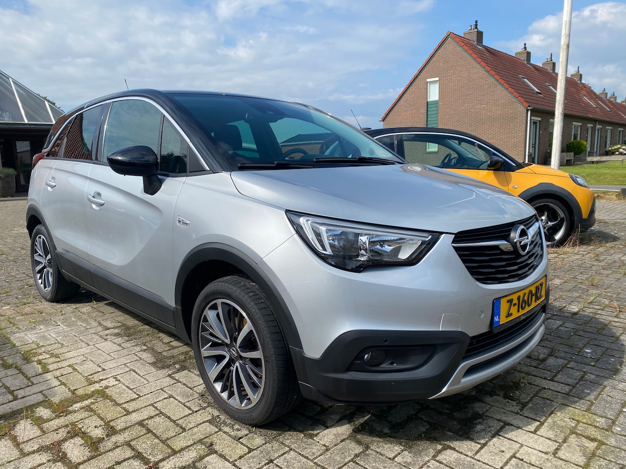 Opel Crossland X - 1.2 Turbo Innovation Navigate Camera