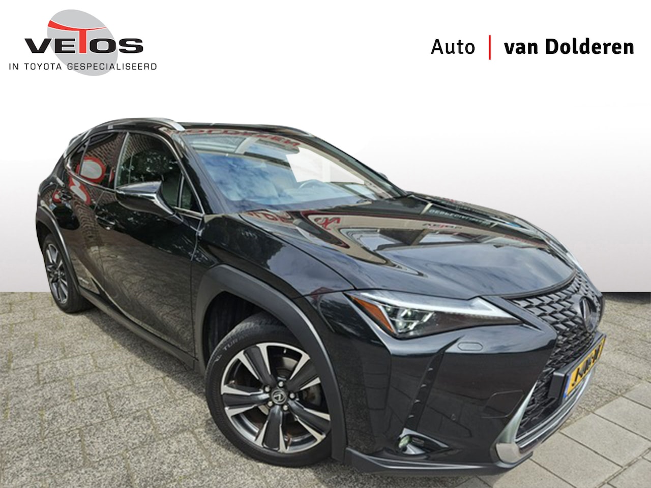 Lexus UX - 250h Luxury Line Leder / Navi - AutoWereld.nl