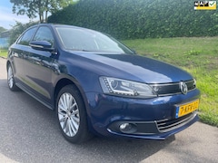 Volkswagen Jetta - 1.4 TSI Hybrid Highline - Zeer netjes Veel opties