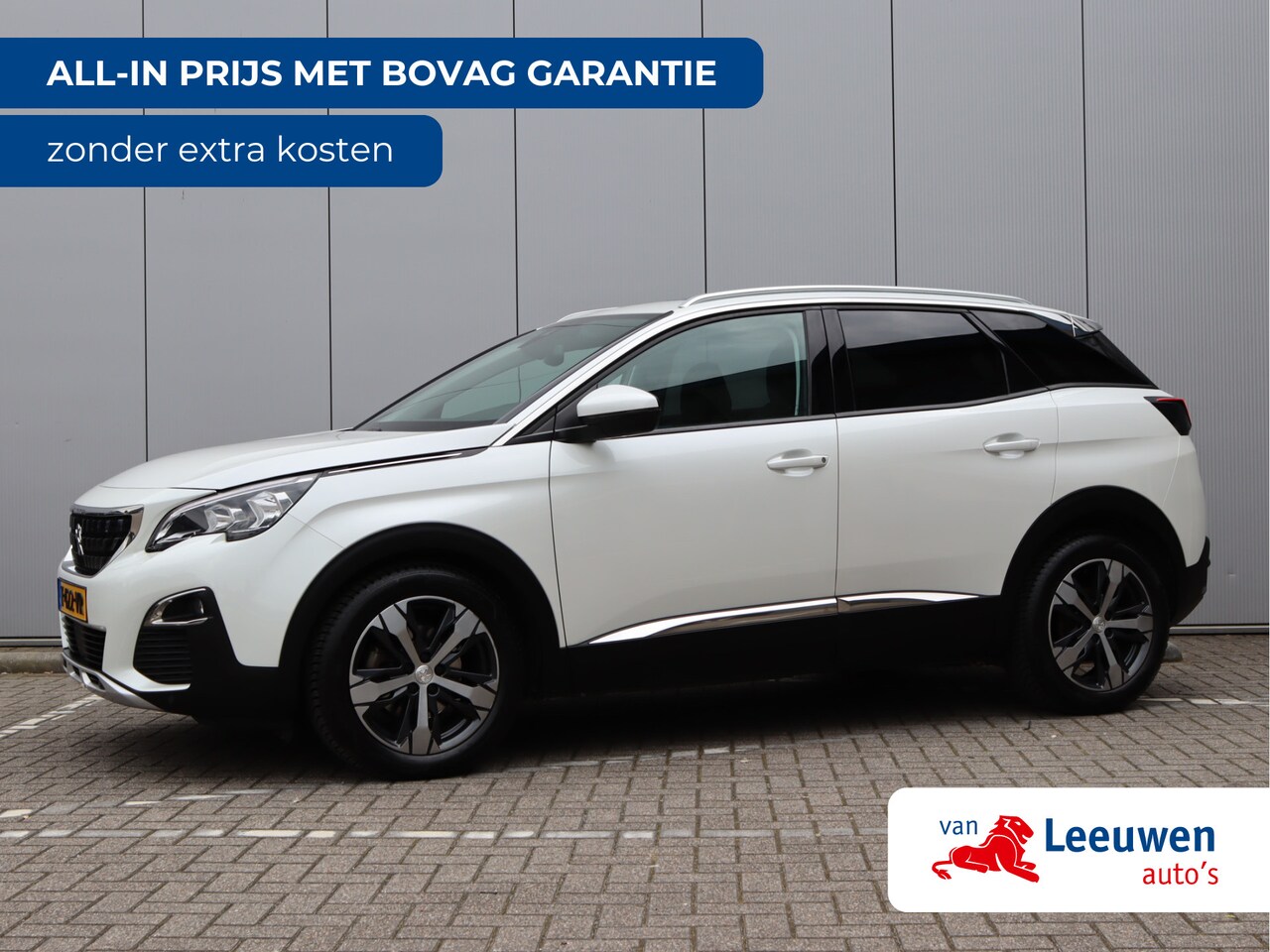 Peugeot 3008 - 1.2 PureTech Executive | Panoramadak | Parkeercamera | Keyless | Navigatie - AutoWereld.nl