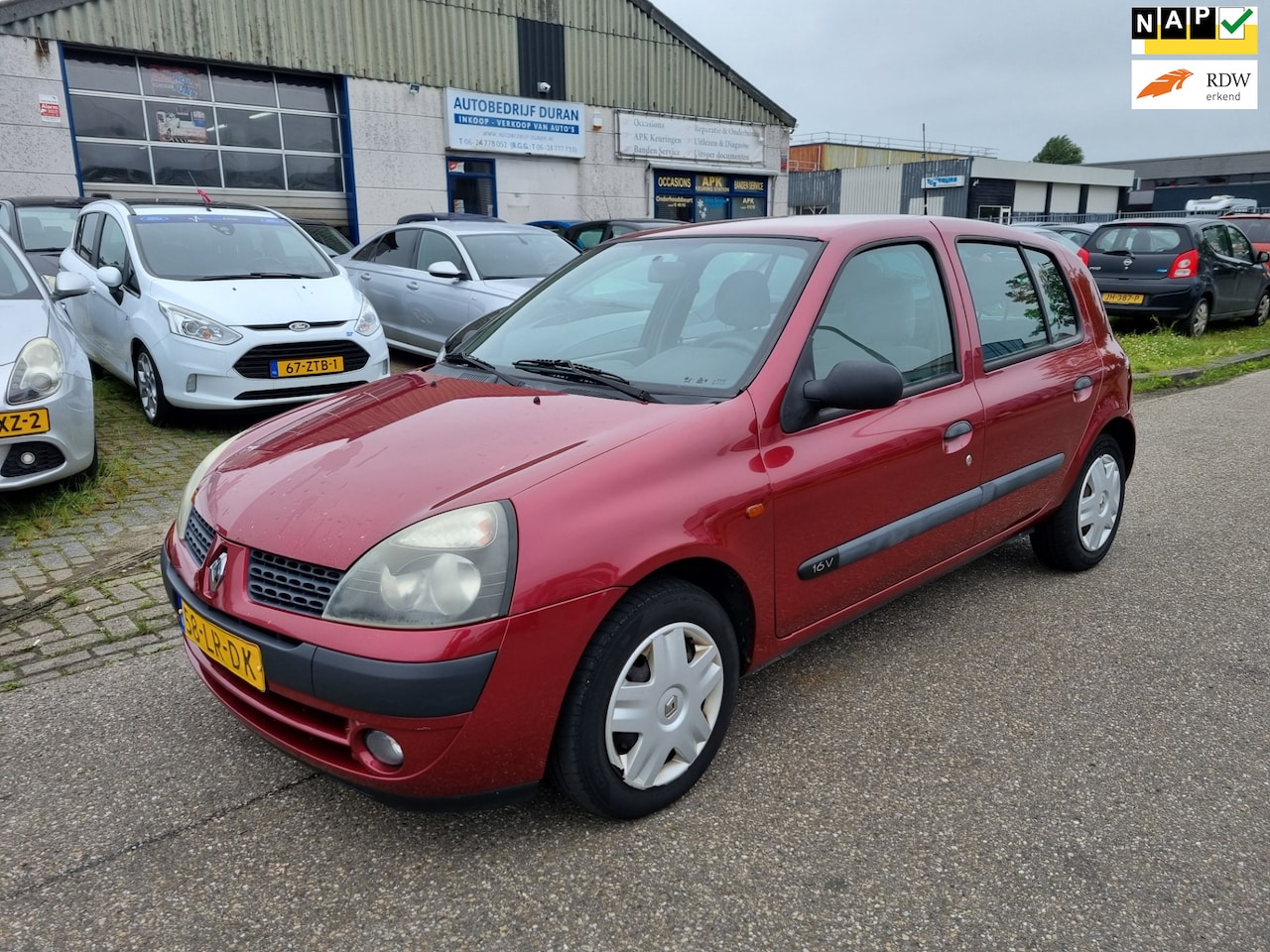 Renault Clio - 1.2-16V Billabong Quickshift Automaat Bj:2003 NAP! - AutoWereld.nl