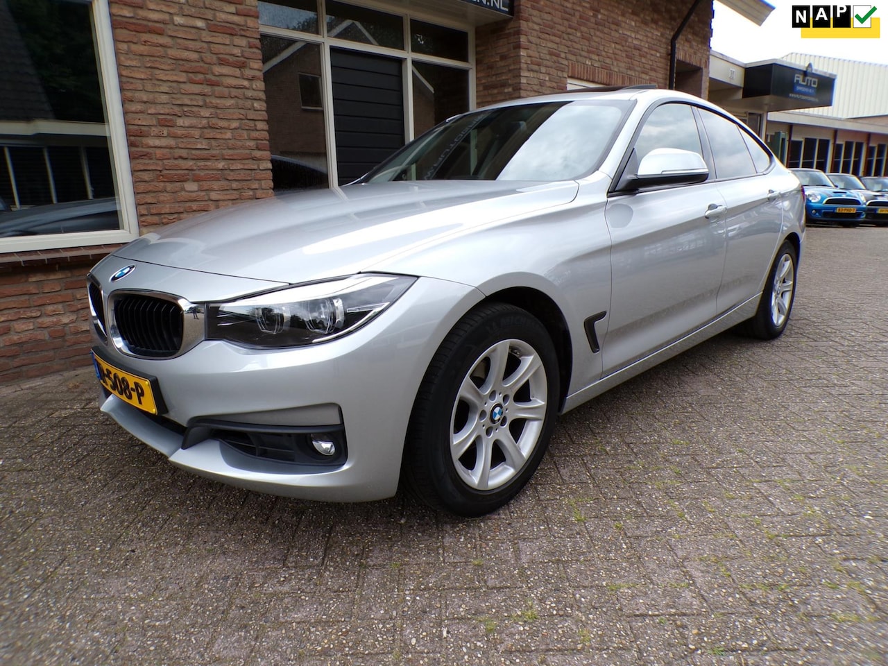 BMW 3-serie Gran Turismo - 320i Automaat / Panoramadak - AutoWereld.nl