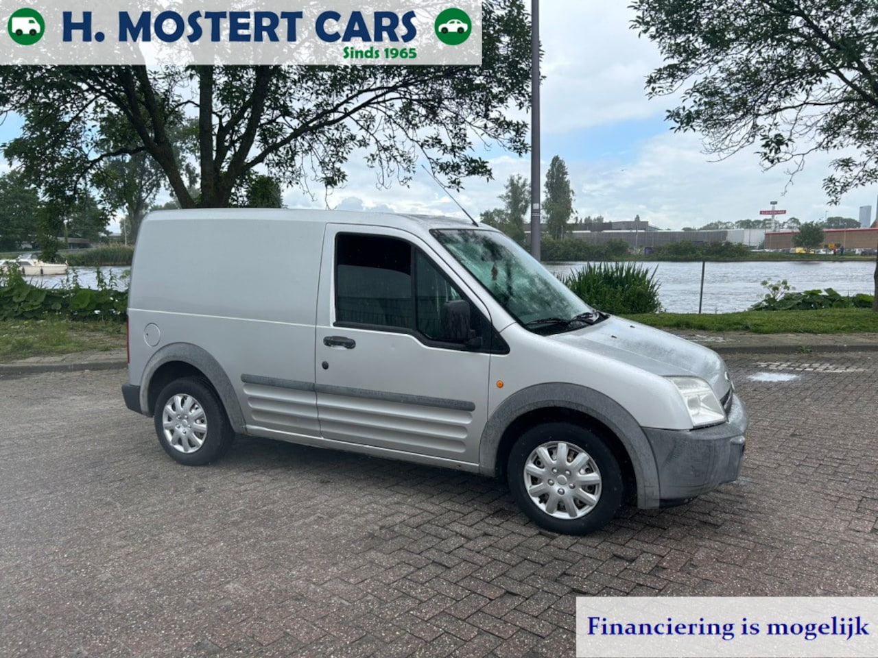 Ford Transit Connect - T200S 1.8 TDdi * NIEUWE APK *  TREKHAAK *  OUTLET COLLECTIE * - AutoWereld.nl