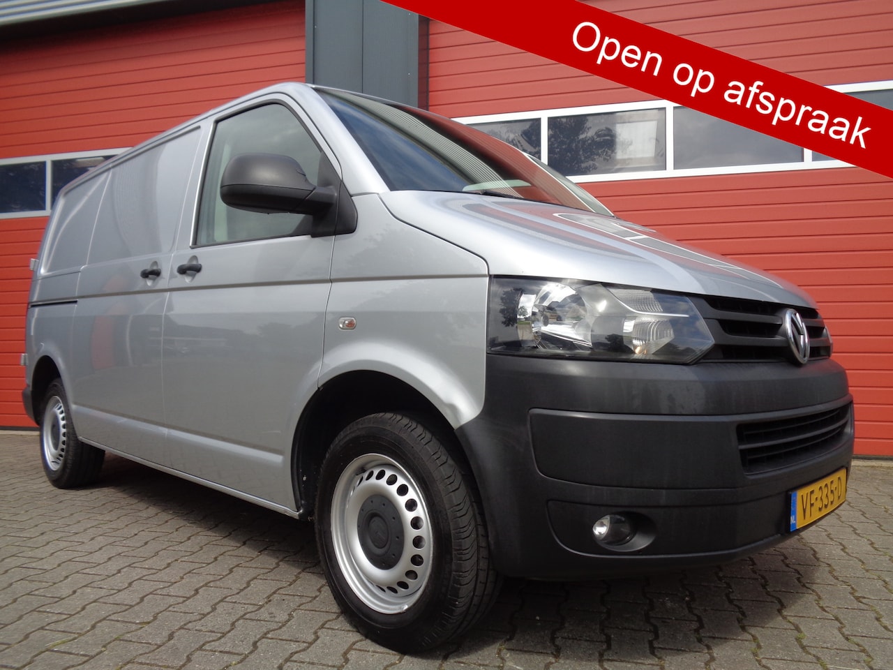 Volkswagen Transporter - 2.0 TDI L1H1 T800 Airco Trekhaak 2De-Eigenaar NL-Auto - AutoWereld.nl