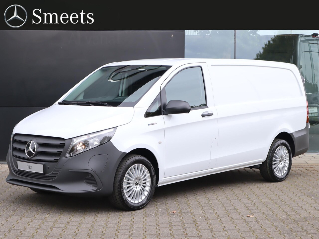 Mercedes-Benz eVito - eVito 112 L2 66 kWh FACELIFT 2024 - AutoWereld.nl