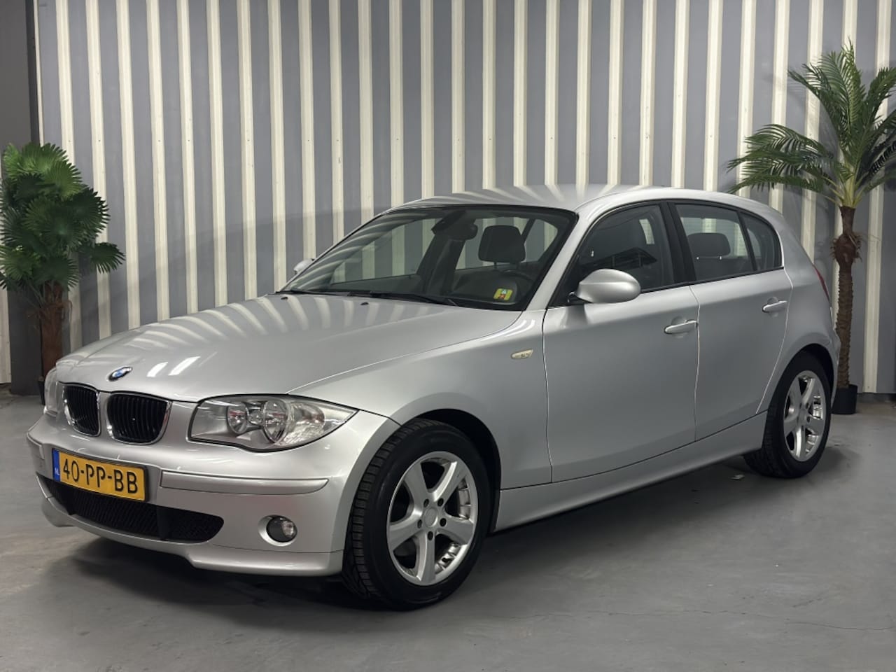 BMW 1-serie - 120i High Executive 120i High Executive - AutoWereld.nl