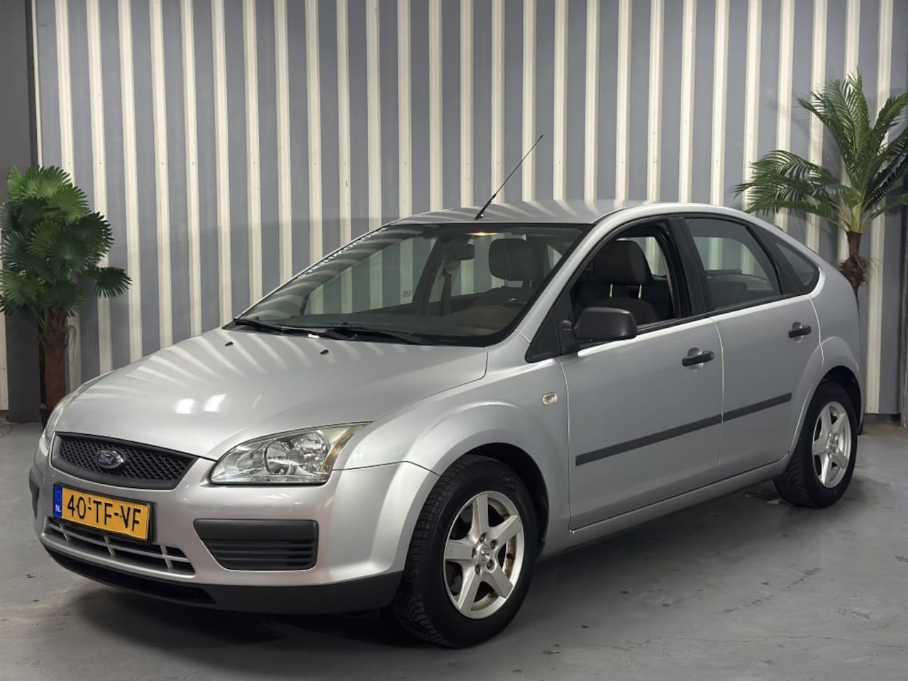 Ford Focus - 1.6-16V Trend 1.6-16V Trend - AutoWereld.nl